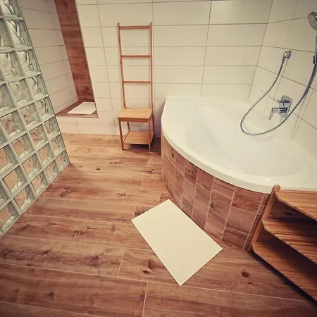 Pod Libinem Nyaraló Zbytiny